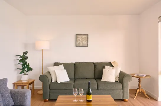 Bicheno Ocean Views Apt 1