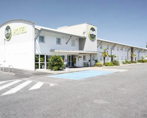 B&B Hotel Pau Lescar Hotels in Lescar