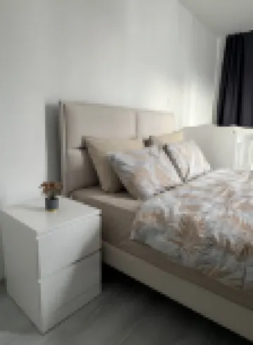 Downtown Penthouse with Mountain & City Views のホテル