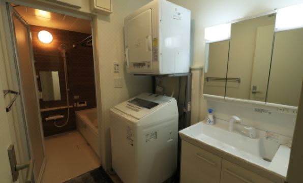 DanXiaGE in country near the sea