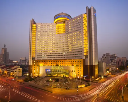 Huafang Jinling International Hotel Hotels in Zhangjiagang