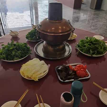 Mingri Hotel