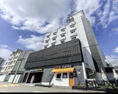 Hotel Advance