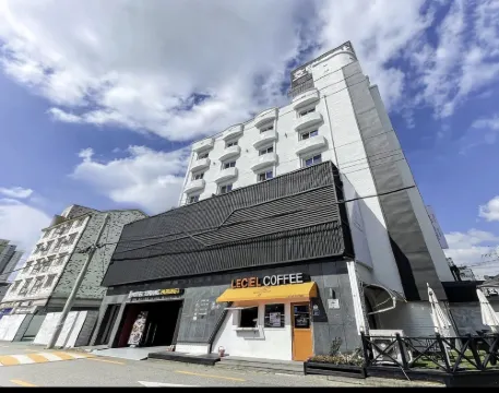 호텔어드밴스(구.토랑)