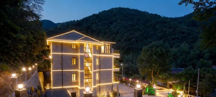 Jieluju Hostel Отели в г. Дэцин