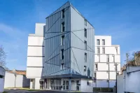 Appart'hôtel Odalys City - Orléans Centre - Parkplatz