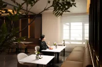 Yaduo Hotel, Jindian Road, Ruili Delong International Jewelry City - Gym