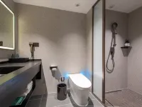 Weidu Serviced Apartment (Guangzhou Yuexiu Park Xiaobei Subway Station) Hotels near Zhenhai Tower