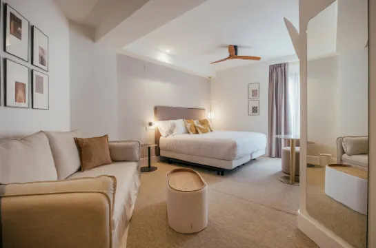 塞蒂納阿吉拉爾之家飯店