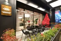 Mercure Hotel - Bintang 4