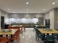 Shankee Hotel (Linfen Ji County)