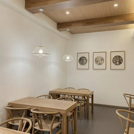 Shangjing Hotel (Guiyang Railway Station Hongtongcheng Shopping Center Branch)