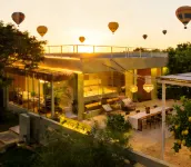 廈門市·安可丨Sunset·SeaViewGarden美墅（思明曾厝垵店） 音樂廣場附近的飯店