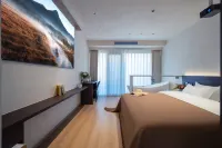 Lugu Lake Scenic Area Xingyue Lake View Seaview Hotel - Kuntosalit