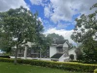 SAFARI GRACE HOTEL
