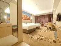 Rongshui Yingjia Business Hotel - parking