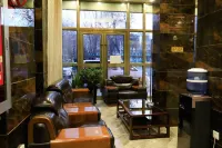Shawan Qixing Hotel - parking