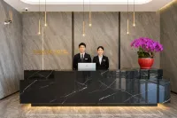 Zhenyue Mansion (Chaozhou Raoping High-Speed Railway Station)