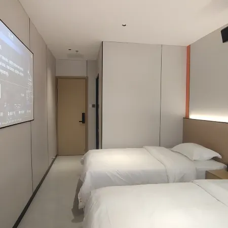 Xingyue Hotel (Xinyu Maternal and Child Health Hospital South Labor Road)