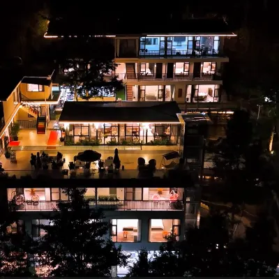 Worry-free Jie Homestay (near Panda Valley, Dujiangyan) Hotels near Panda Valley