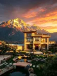 Jinta Snow·MT | 360° Golden Snow‑Capped View, Waterscape Garden Villa (Baisha Ancient Tow)