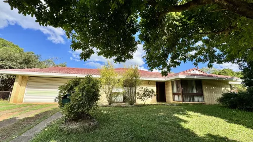 Walk to Market Square and Garden City! MacGregor