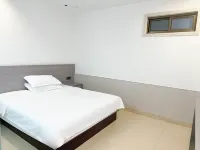 Noah Business Hotel