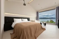 Lugu Lake Mingsong Xuelan Mountain Beauty Inn （Sanjiacun Pier Branch）