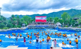 Yangming Hot Spring Resort Town, Ganzhou