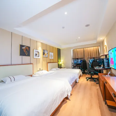 Leishen E-Sports Hotel (Jiujiang Lianxi District Railway Station)