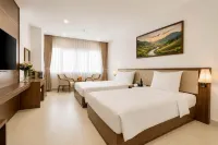 T78 Luxury Hotel - Inns