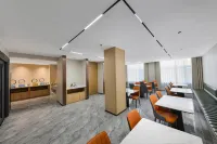 Mercure Hotel (Taikang County Government Branch)