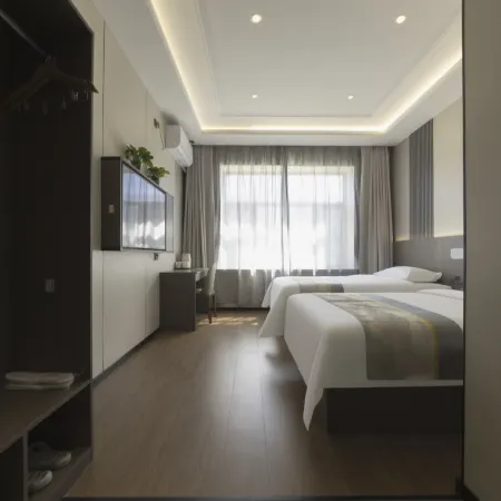 Yixuan Huating Hotel