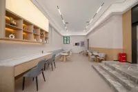 品一飯店（關嶺花江客運站店） - 停車場