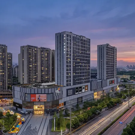 Tianjie · Xiangsu Apartment (Nanning Longhu Tianjie Guangxi Police Academy Xianhu Campus)