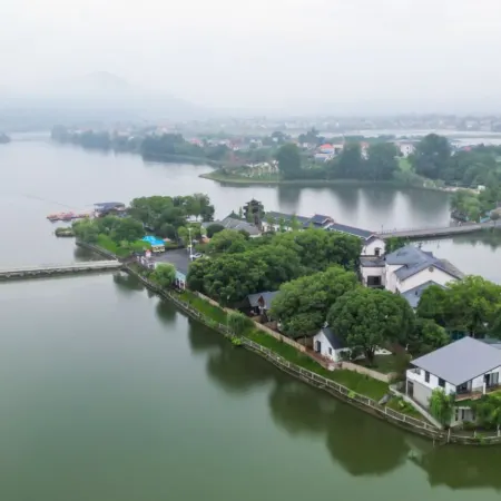Maohu Water Town Lakeside Homestay