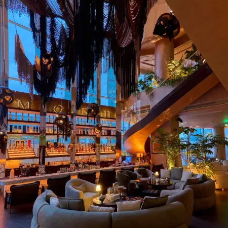 GLEN HOTEL