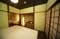 Oak Tamatsukuri - 2 ดาว