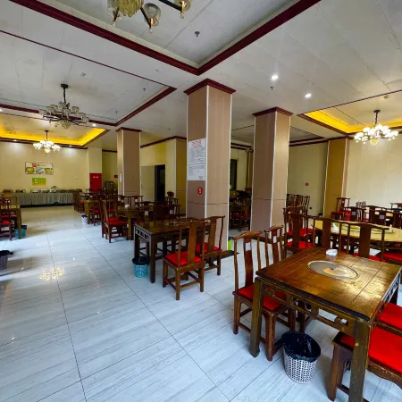 Yajiang Yunzhouji Hotel