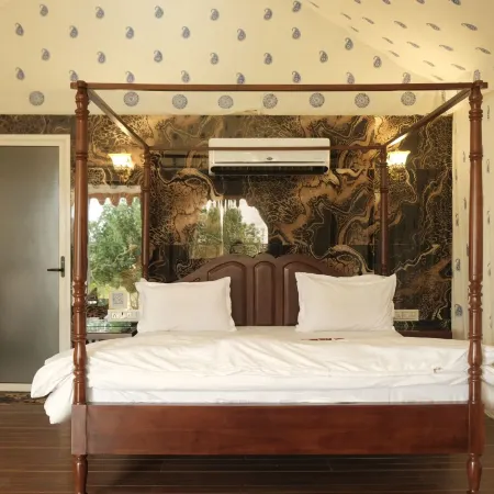 INNARA HOSPITALITY
