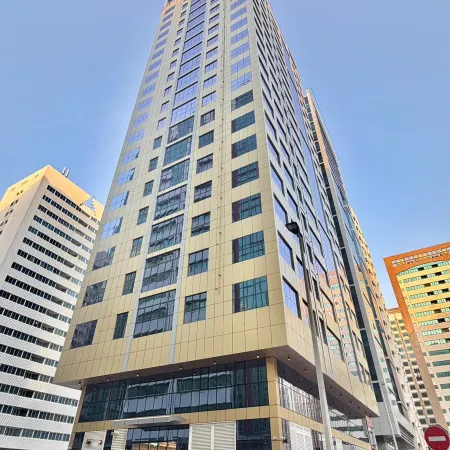 Luxury Apartment At Palette Al Zahiyah Tower Near Abu Dhabi Mall With Pool And Gym