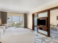 InterContinental Hotels DOHA BEACH & SPA by IHG ドーハ·コルニシュ周辺のホテル