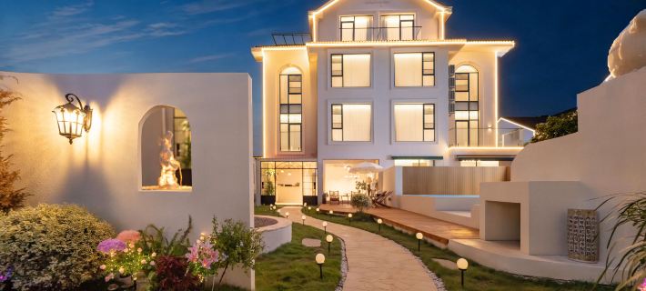 Porcelain Years · Pool & Garden Boutique Stay (Taoxichuan Cultural & Creative Block) Hotels in Jingdezhen