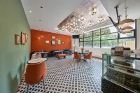 Beijing Sanlitun Taikoo Li Yunjing Hotel - piscina