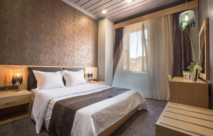 Aion Luxury Hotel
