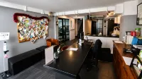 The Blocks Hostel Sukhumvit 10 - Nhà nghỉ