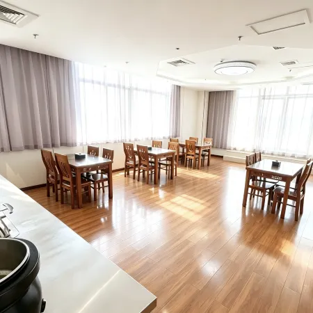 Xianyang Dibai Hotel
