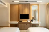 Pilot Hotel - 5-Star
