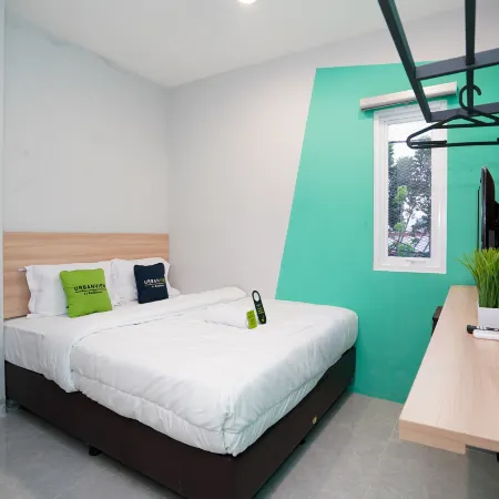 Urbanview Manukan Family Inn Surabaya