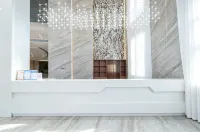 Qingchuang Lanting Hotel (Qingkou Commercial Plaza Branch) - Mountain view